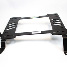 Load image into Gallery viewer, Planted Seat Bracket- Jeep Grand Cherokee [3rd Generation] (2005-2010) - Passenger / Right

