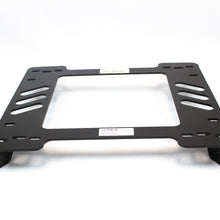 Load image into Gallery viewer, Planted Seat Bracket- Toyota Pickup / Hilux [4th Generation / N50 / N60 / N70 Chassis] (1984-1988) - Passenger / Right
