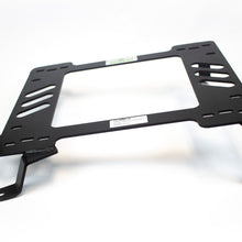 Load image into Gallery viewer, Planted Seat Bracket- Nissan Xterra [2nd Generation / N50 Chassis] (2005-2015) - Passenger / Right
