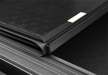 Load image into Gallery viewer, UND-AX12024_16.jpg
