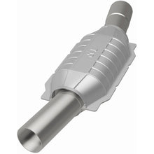 Load image into Gallery viewer, MagnaFlow Conv DF GM 25inch x 7inch x 4inch 2.5/2.5inch
