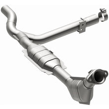 Load image into Gallery viewer, MagnaFlow Conv DF 99 F150/250 4.6L P/S
