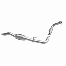 Load image into Gallery viewer, MagnaFlow Conv DF GM 01-02 2500 Driver Side 6L
