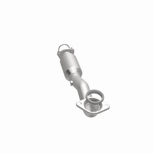 Load image into Gallery viewer, Magnaflow 2011 Honda CR-V 2.4L Direct Fit Converter
