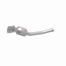 Load image into Gallery viewer, Magnaflow 13-17 Jeep Grand Cherokee 3.6L Direct Fit Converter
