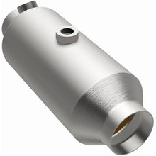 Load image into Gallery viewer, Magnaflow 2.25 1-O2 CA Universal Converter
