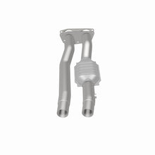 Load image into Gallery viewer, MagnaFlow Conv DF 96-97 7.4L 3500 Truck Rear
