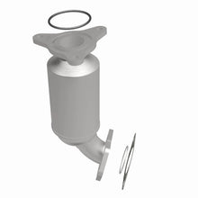 Load image into Gallery viewer, Magnaflow 14-15 Chevrolet Impala 2.5L Direct Fit Converter
