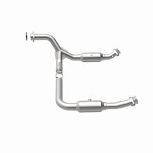 Load image into Gallery viewer, Magnaflow 2006 Ford Explorer 4.6L Direct Fit Converter
