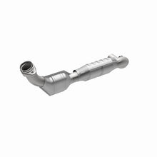Load image into Gallery viewer, MagnaFlow Conv DF 03 Ford F-150 5.4L D/S 4wd
