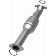 Load image into Gallery viewer, MagnaFlow Conv DF 05-09 Toyota Tacoma 4.0L P/S Rear
