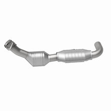 Load image into Gallery viewer, MagnaFlow Conv DF 00-01 Ford F-150 4.6L 2wd
