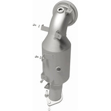 Load image into Gallery viewer, Magnaflow 21-23 Chevrolet Blazer L4 2.0L Direct Fit EPA Compliant Catalytic Converter
