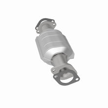 Load image into Gallery viewer, MagnaFlow Catalytic Converter DF 98-00 Nissan Frontier 2.4L Rear
