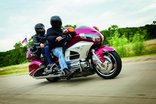 Load image into Gallery viewer, Kuryakyn Deco Eagle Fender Ornament 01-22 Honda GL1800 Chrome
