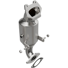 Load image into Gallery viewer, Magnaflow 14-16 Ram ProMaster 1500/2500/3500 V6 3.6L CARB Compliant DirectFit Catalytic Converter
