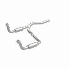 Load image into Gallery viewer, Magnaflow 2008 Jeep Liberty 3.7L Direct Fit Converter
