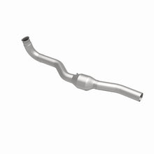 Load image into Gallery viewer, MagnaFlow Conv DF 06- GM Silv/Sierra 6.6L
