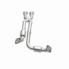 Load image into Gallery viewer, MagnaFlow Conv Direct Fit 06-10 Jeep Grand Cherokee 6.1L
