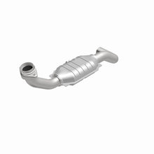 Load image into Gallery viewer, MagnaFlow Conv DF 03-05 Ford Expedition/05-06 Lincoln Navigator 5.4L D/S
