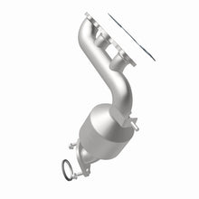 Load image into Gallery viewer, Magnaflow 04-06 Toyota Sienna 3.3L Direct Fit Converter
