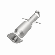 Load image into Gallery viewer, Magnaflow 09-12 Chevrolet Malibu 3.6L Direct Fit Converter
