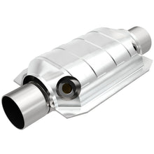 Load image into Gallery viewer, MagnaFlow Conv Univ 2.25 W/Dual O2 Boss
