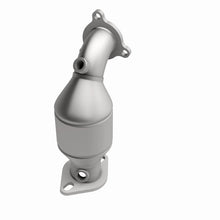 Load image into Gallery viewer, MagnaFlow Conv DF 01-05 Chrysler Sebring / 01-05 Dodge Stratus / 00-03 Galant Rear Manifold
