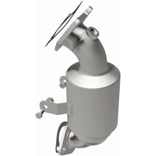 Load image into Gallery viewer, Magnaflow 14-16 Ram ProMaster 1500/2500/3500 V6 3.6L CARB Compliant DirectFit Catalytic Converter
