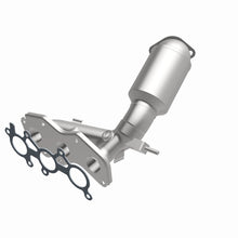 Load image into Gallery viewer, Magnaflow 11-15 Toyota Sienna 3.5L Direct Fit Converter
