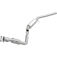 MagnaFlow 09-10 Dodge Grand Caravan 3.8L CARB Compliant Direct Fit Catalytic Converter | 5551510