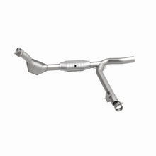 Load image into Gallery viewer, MagnaFlow Conv DF 99-00 F-150 4.2L V6 2WD P/
