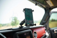 Load image into Gallery viewer, DV8 Offroad 18-23 Jeep Wrangler JL/20-23 Gladiator JT Device Dash Mount V2
