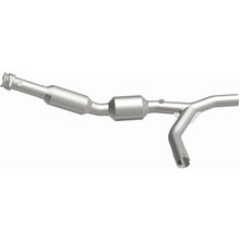 Load image into Gallery viewer, Magnaflow 2007 Ford E-150 4.6L Direct Fit Converter

