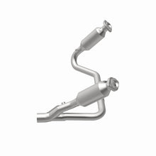 Load image into Gallery viewer, MagnaFlow Conv DF California Grade 07-08 Dodge Durango 3.7L

