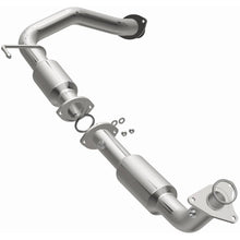 Load image into Gallery viewer, Magnaflow 08-17 Toyota Sequoia 5.7L CARB Compliant Direct-Fit Catalytic Converter
