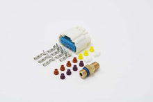 Load image into Gallery viewer, Aeromotive Fittings Aeromotive VaporWorx GM 4-Pin Electrical Fuel Module Plug Kit
