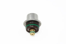 Load image into Gallery viewer, Aeromotive Fuel Pressure Regulators Aeromotive VaporWorx Fuel Pressure Regulator for Gen 5/6 LS3 Fuel Module - 3 Bar/43 PSI
