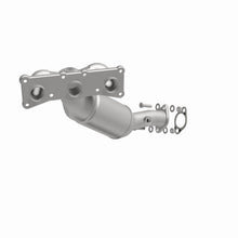 Load image into Gallery viewer, MagnaFlow Converter Direct Fit California Grade 09-10 BMW 528i L6 3.0L

