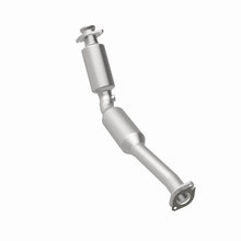 Load image into Gallery viewer, Magnaflow 03-11 Ford Crown Victoria 4.6L Direct Fit Converter
