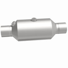 Load image into Gallery viewer, Magnaflow 2.25 w/dual O2 5in. Spun Universal Converter
