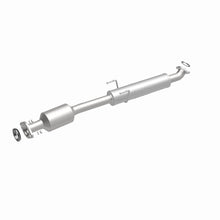 Load image into Gallery viewer, Magnaflow 07-10 Toyota Sienna 3.5L Direct Fit Converter
