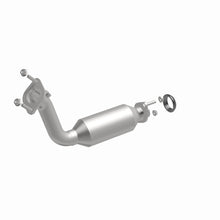 Load image into Gallery viewer, Magnaflow 04-08 Cadillac SRX 3.6L Direct Fit Converter
