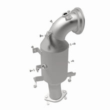 Load image into Gallery viewer, Magnaflow 21-23 Chevrolet Blazer L4 2.0L Direct Fit EPA Compliant Catalytic Converter
