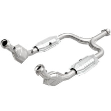 Load image into Gallery viewer, MagnaFlow Conv DF 99-04 Ford Mustang 3.8L
