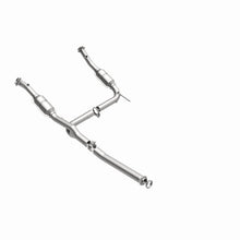 Load image into Gallery viewer, MagnaFlow Conv. DF 3/04-05 Ford Explorer 4.0L / 3/04-05 Mercury Mountaineer Y-Pipe Assembly
