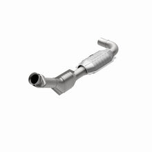 Load image into Gallery viewer, MagnaFlow Conv DF 99-00 Ford F-150 4.2L 2WD D/S
