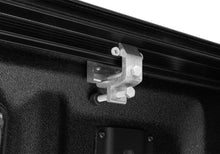 Load image into Gallery viewer, Retrax 20-26 Chev/GMC Silverado/Sierra 2500/3500 6.9ft (No Side Boxes) RetraxPRO EZ-Off FRC-4000
