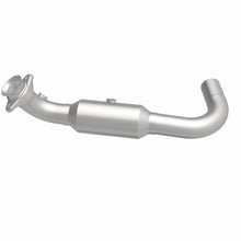 Load image into Gallery viewer, Magnaflow 07-08 Ford Expedition 5.4L Direct Fit Converter
