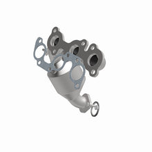 Load image into Gallery viewer, Magnaflow 04-06 Toyota Sienna 3.3L Direct Fit Converter
